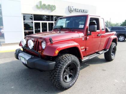 2012 JEEP WRANGLER UNLIMITED - RED ON BLACK 2