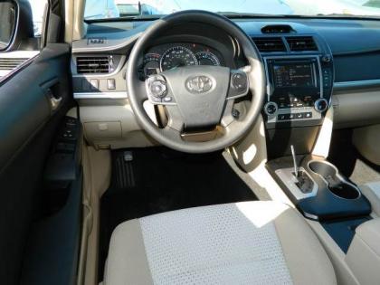 2012 TOYOTA CAMRY LE - BLACK ON BEIGE 4