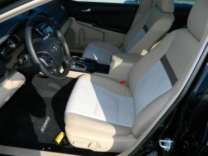 2012 TOYOTA CAMRY LE - BLACK ON BEIGE 5