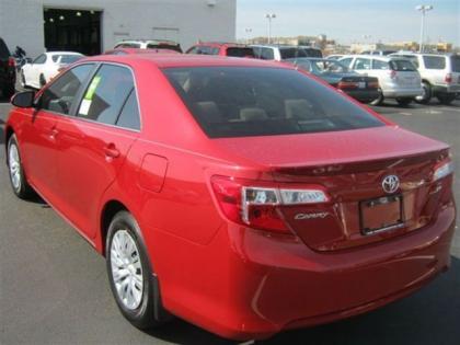 2012 TOYOTA CAMRY LE - RED ON BEIGE 3