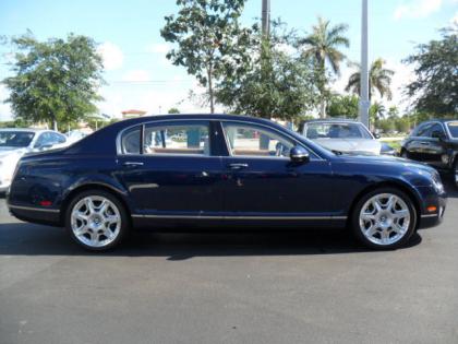 2013 BENTLEY CONTINENTAL FLYING SPUR - BLUE ON WHITE 3
