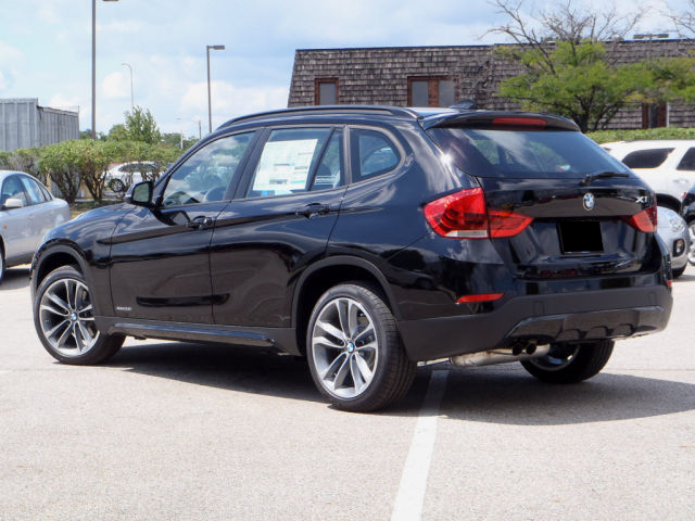 2013 BMW X1 XDRIVE28I - BLACK ON BLACK 2