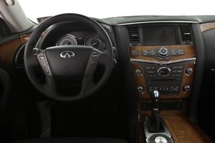 2013 INFINITI QX56 AWD - SILVER ON BLACK 7