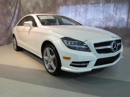 2013 MERCEDES BENZ CLS550 4MATIC - WHITE ON BEIGE