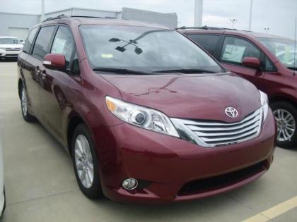 2013 TOYOTA SIENNA LIMITED - RED ON BLACK 3