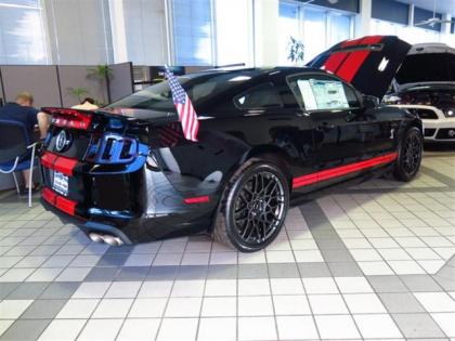 2014 FORD MUSTANG SHELBY GT500 - BLACK ON BLACK 2