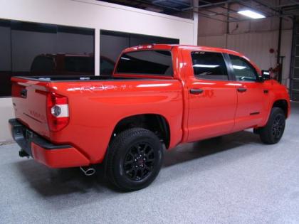 2015 TOYOTA TUNDRA 4WD TRD - RED ON BLACK 3