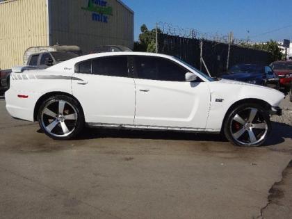 2011 DODGE CHARGER SXT - WHITE ON GRAY 3