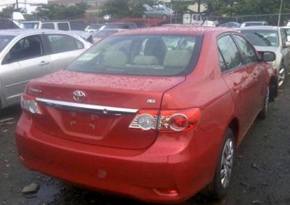 2012 TOYOTA COROLLA LE - RED ON BEIGE 4