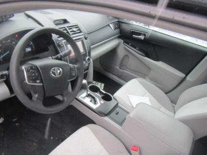 2014 TOYOTA CAMRY LE - BLACK ON GRAY 5