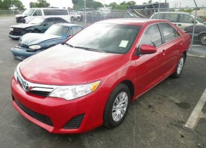 2012 TOYOTA CAMRY LE - RED ON BEIGE 2