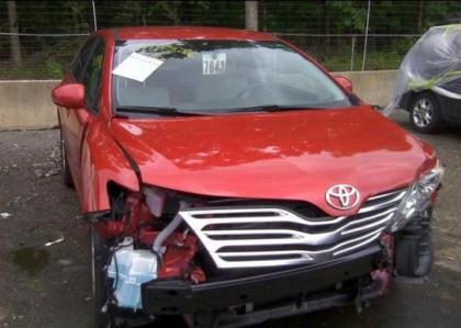 2012 TOYOTA VENZA LE - RED ON GRAY
