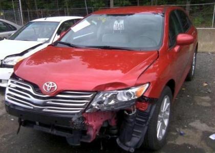 2012 TOYOTA VENZA LE - RED ON GRAY 2