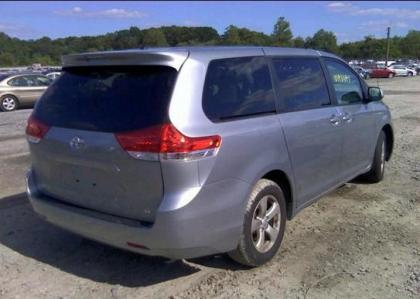 2012 TOYOTA SIENNA LE - SILVER ON GRAY 4