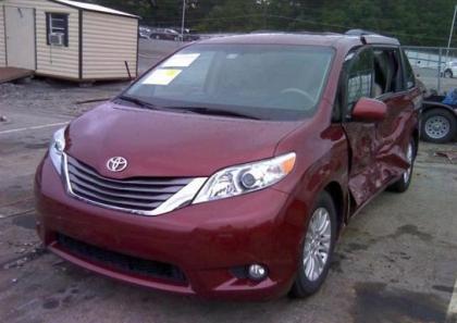 2011 TOYOTA SIENNA XLE - RED ON GRAY 2
