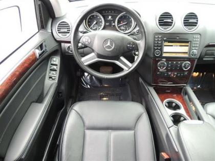 2011 MERCEDES BENZ GL450 4MATIC - SILVER ON BLACK 5