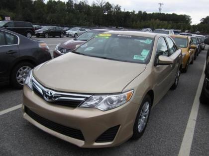 2012 TOYOTA CAMRY LE - GOLD ON GRAY 8