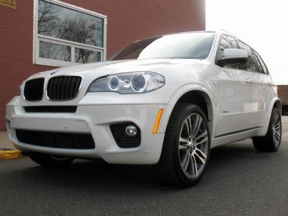 2013 BMW X5 M PACKAGE - WHITE ON WHITE