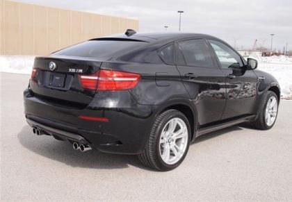 2013 BMW X6 M - BLACK ON BLACK 2
