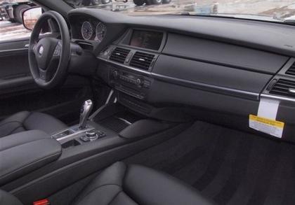2013 BMW X6 M - BLACK ON BLACK 4