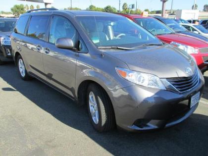 2012 TOYOTA SIENNA LE - GRAY ON GRAY