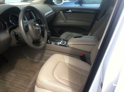 2011 AUDI Q7 S-LINE - WHITE ON BEIGE 3