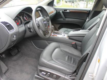 2011 AUDI Q7 AWD - SILVER ON BLACK 8