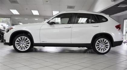 2015 BMW X1 SDRIVE28I - WHITE ON BEIGE 3